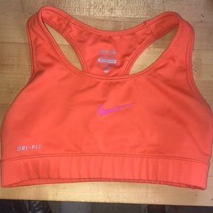 Sports bra